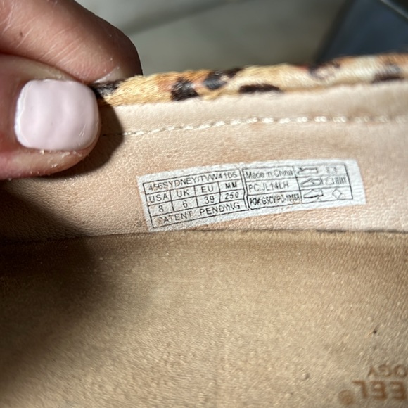 Ladies VIONIC HORSE HAIR ANIMAL PRINT LOAFERS 👞 - Picture 13 of 13